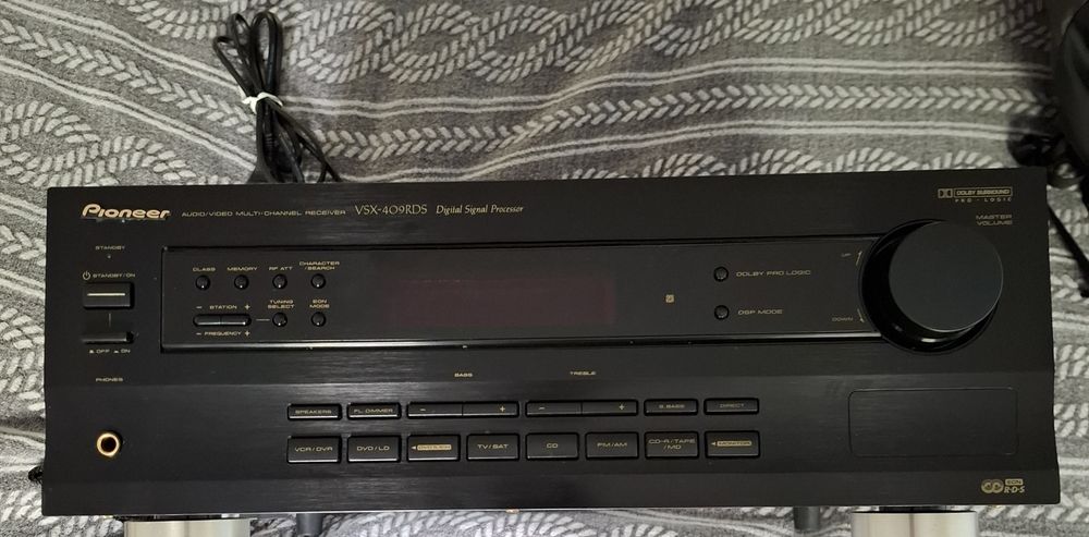 Amplituner Pioneer VSX 409RDS