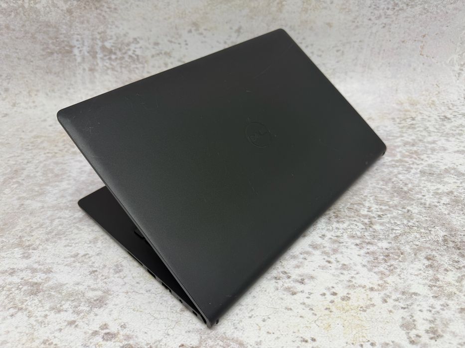 Dell Vostro 3420 / i5-1235 4.4GHz / 16GB DDR4 / 512SSD / 14FHD / W11