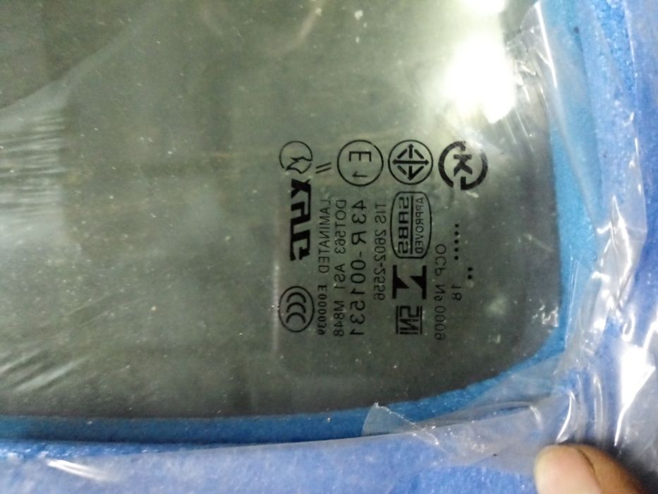 Szyba czołowa nowa przednia suzuki samurai samuraj sj 410 413 zmota