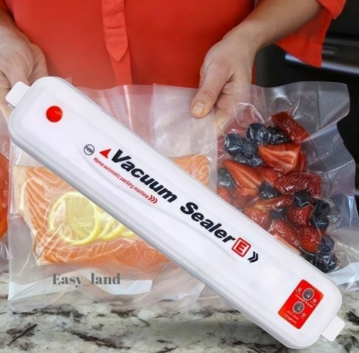 Вакууматор+5 пакетов.вакуумный упаковщик.рулон для вакууматора.