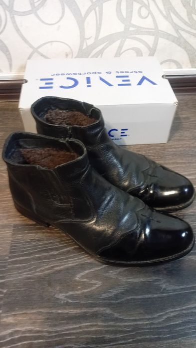 Продам взуття  чоловічі
