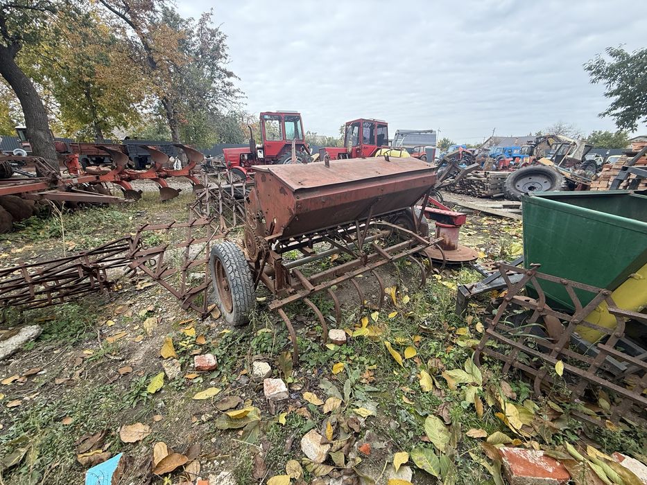 Сівалка зернова сз 3/6 робочий стан
