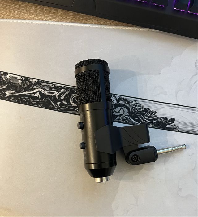 Mikrofon studyjny BM800 (B800U) w bardzo dobrym stanie