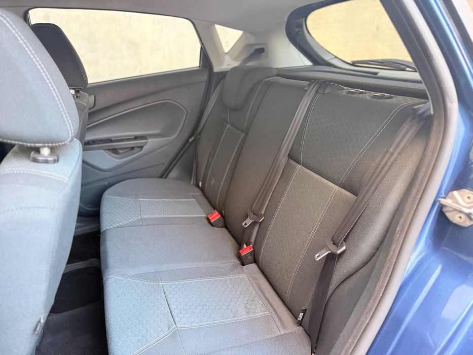 Ford Fiesta 1.25 Titanium - Desde 53€/mês;