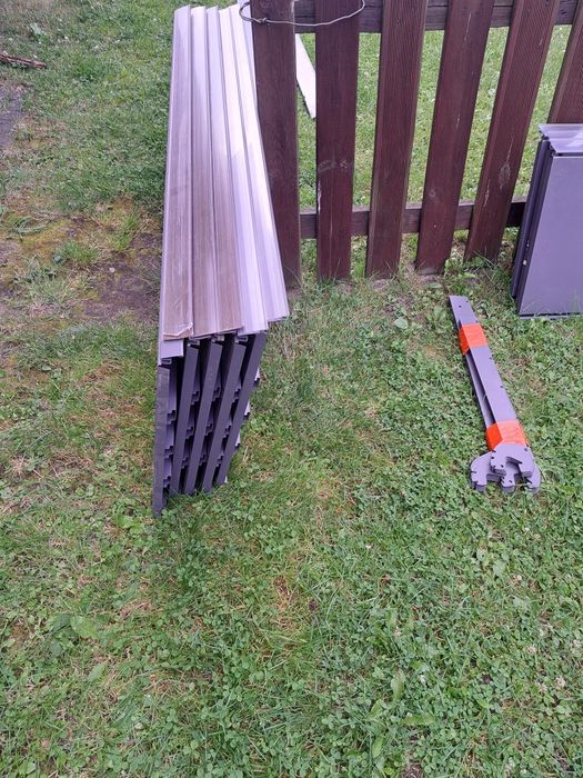 Regał przyścienny Mago 125x230