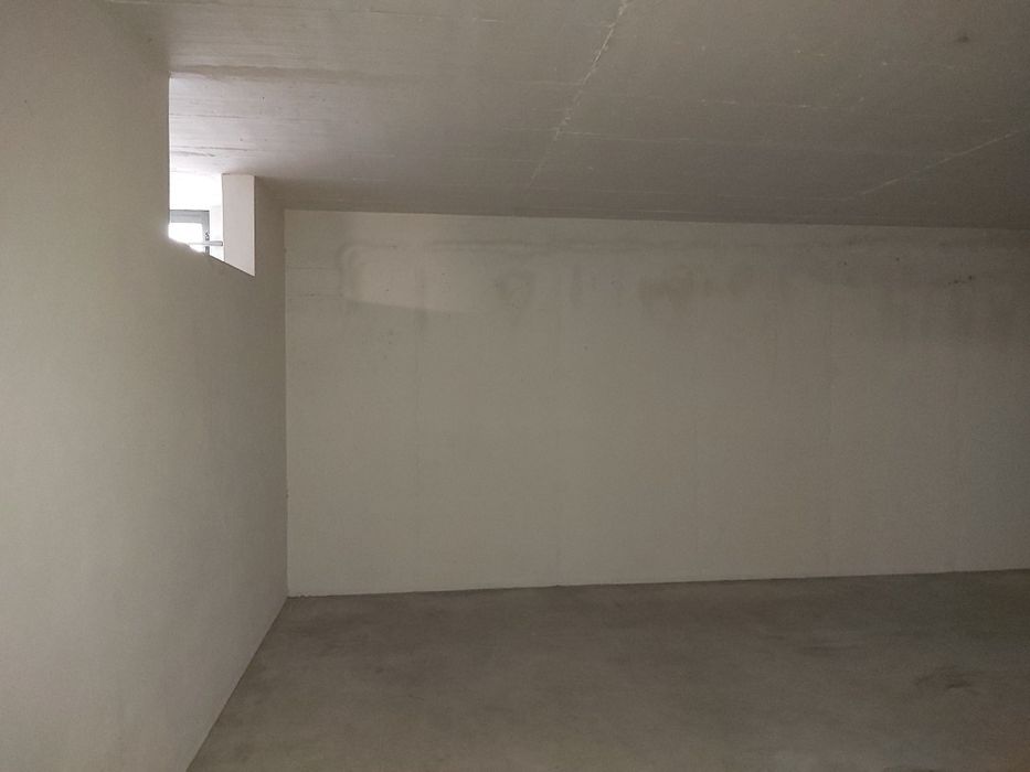Garagem 70m2 Box Fechada