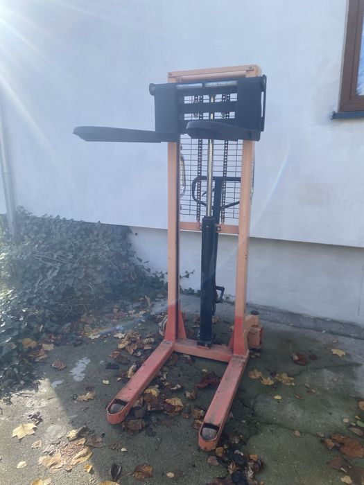 Paleciak masztowy podnosnikowy sztaplarka wozek paletowy widlowy 1,5t