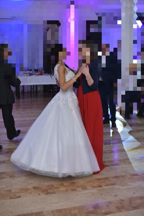 Suknia ślubna księżniczka.