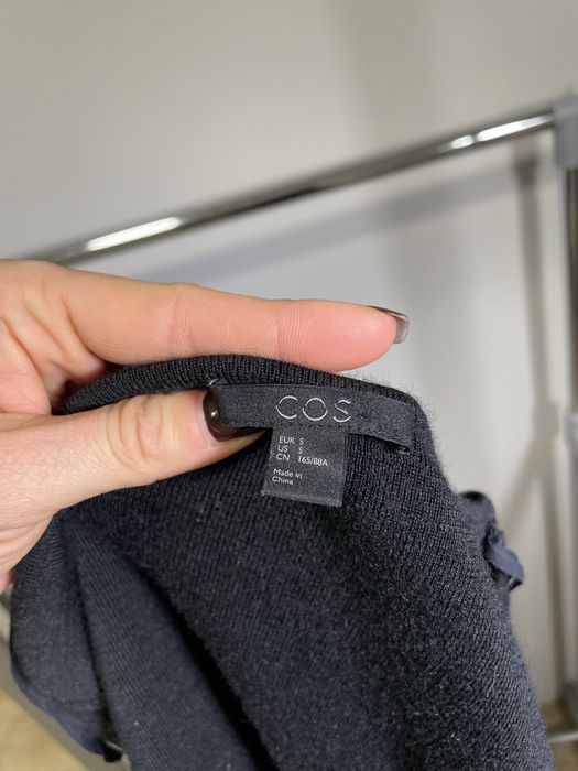 Поатя від бренду COS , 100% шерсть