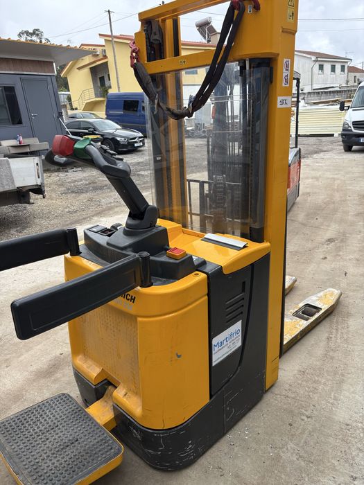stacker torre tripla