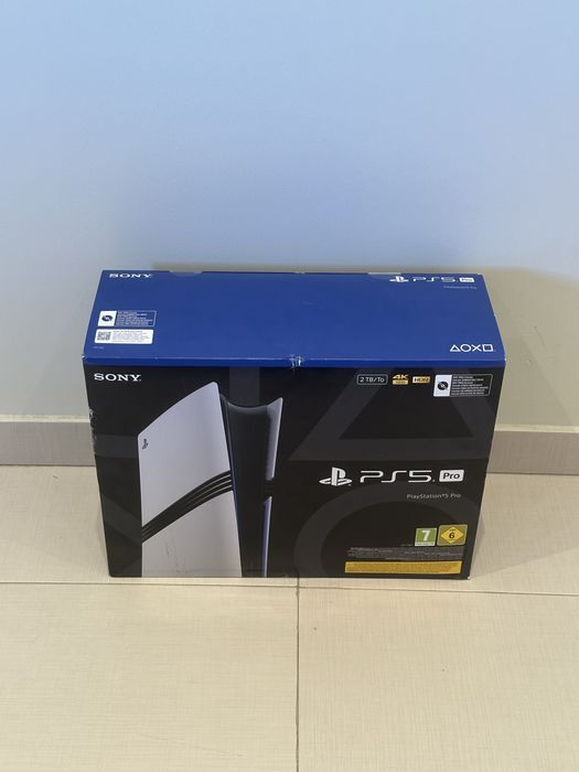 PlayStation 5 Pro – Nova e Selada de Fábrica