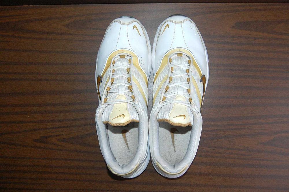 Кроссовки NIKE р.42-43 original VIETNAM