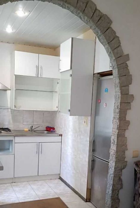 3 кім в ЦЕГЛІ в ЖИТЛОВОМУ СТАНІ СЛОБОЖАНСЬКИЙ (Газети Правда) (713336)