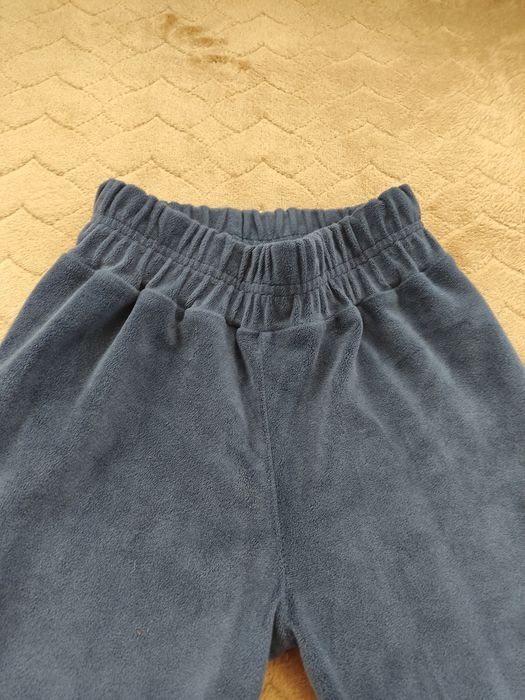 Велюровый костюм для девочки