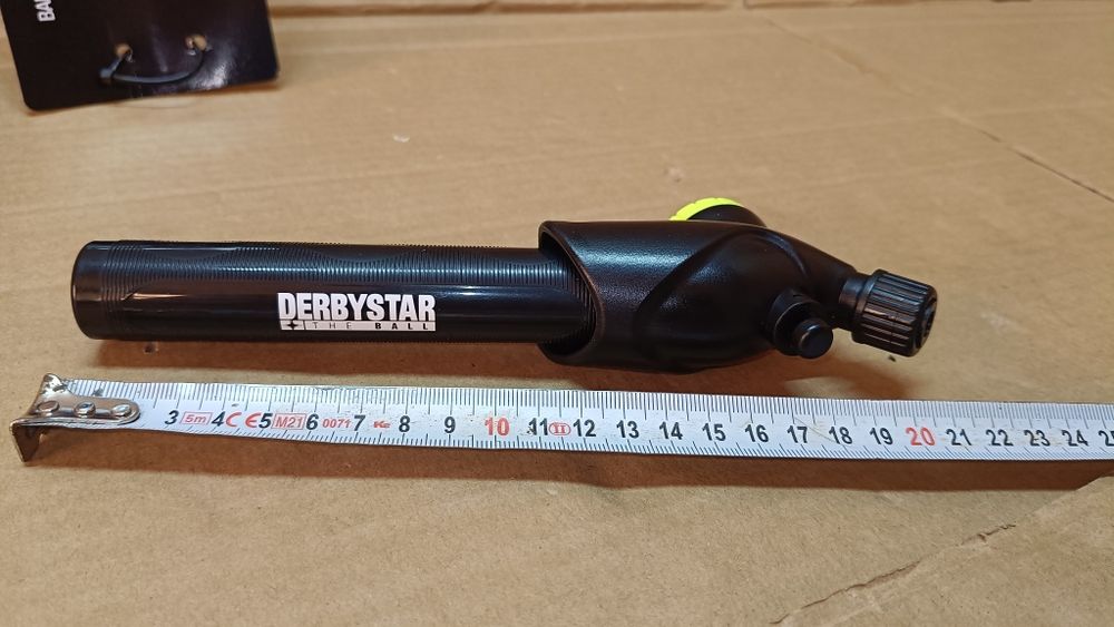 Derbystar Unisex pompka do piłek  z ciśnieniomierzem pompy