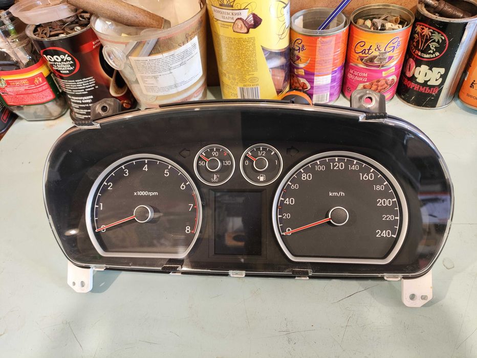 Панель приладів Hyundai i30  бензин МКПП