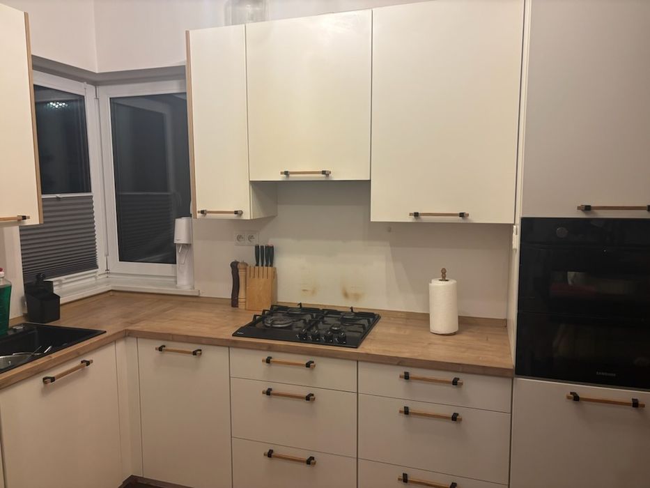 Kuchnia ze sprzętem AGD