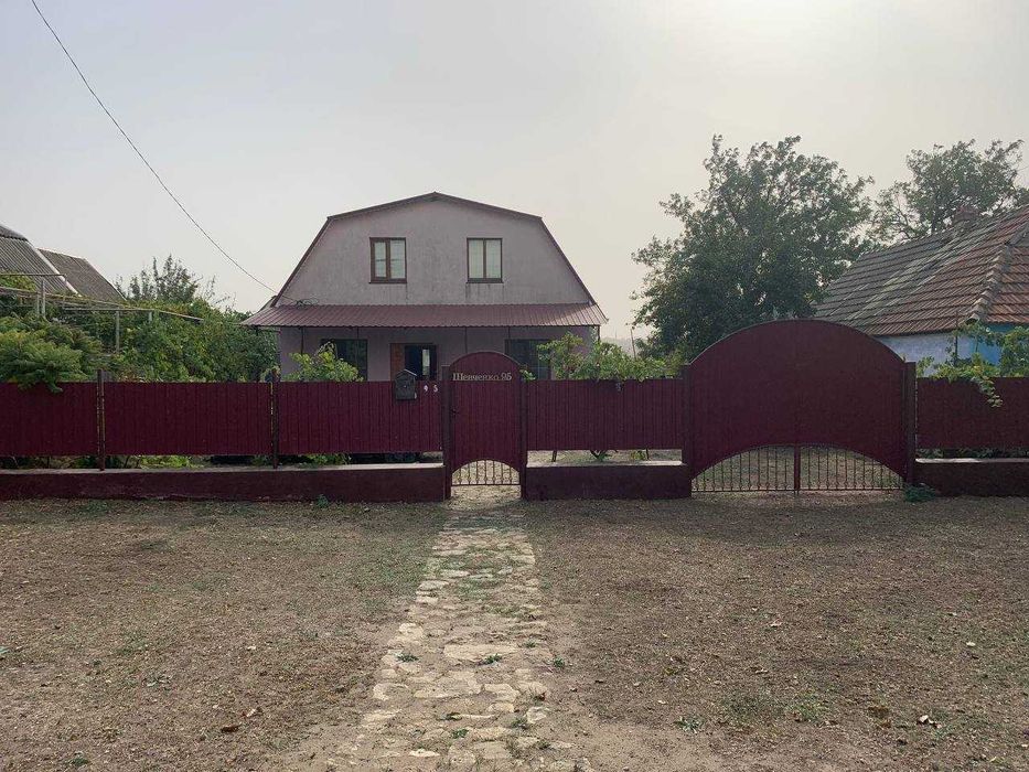 Продаж будинку поблизу м. Миколаїв (с. Пересадівка)