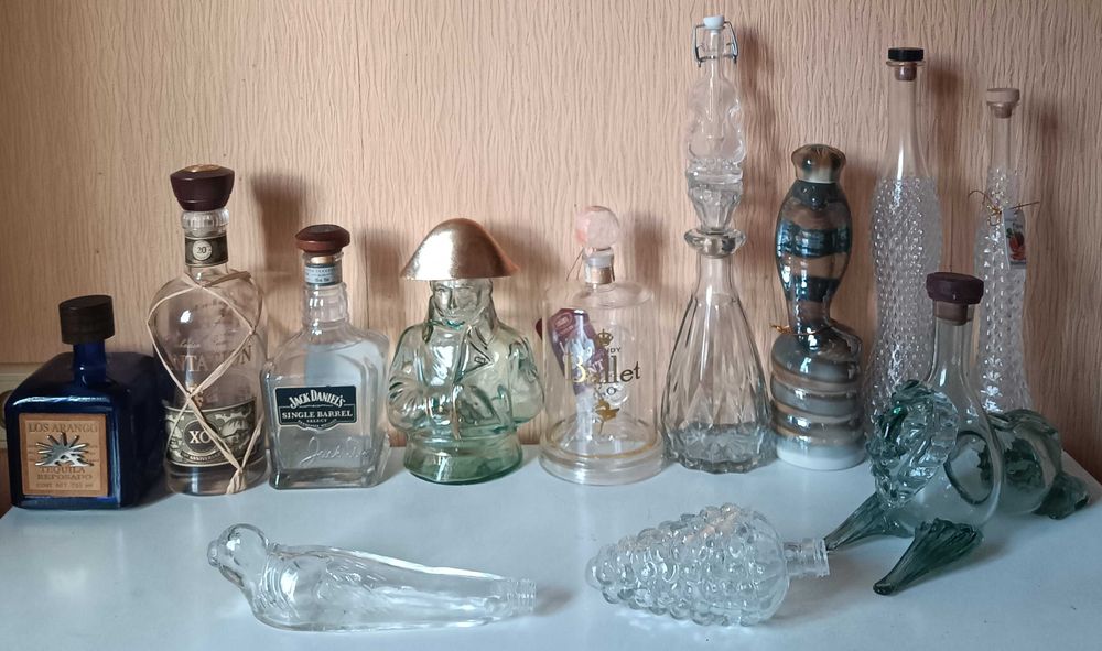 Бутылка стеклянная