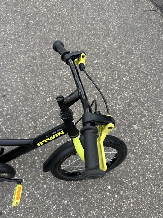 Rower Btwin 16 cali  Dark Hero  500 Decathlon Dla Dziecka Discover