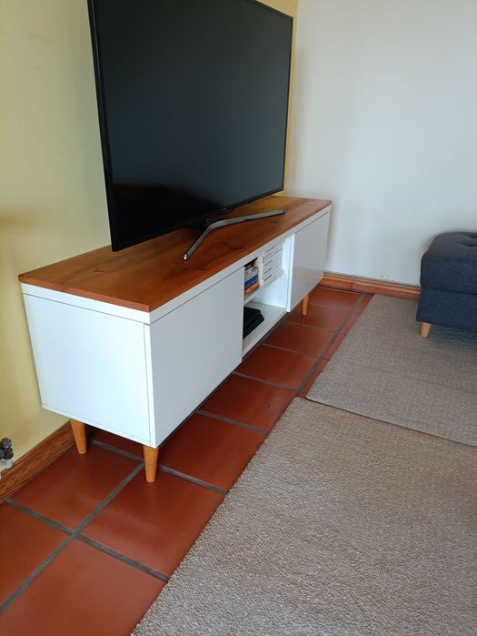 Móvel para TV branco