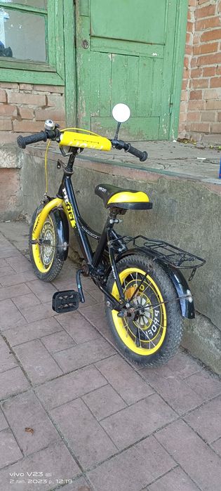 Продам дитячий велосипед,в доброму стані