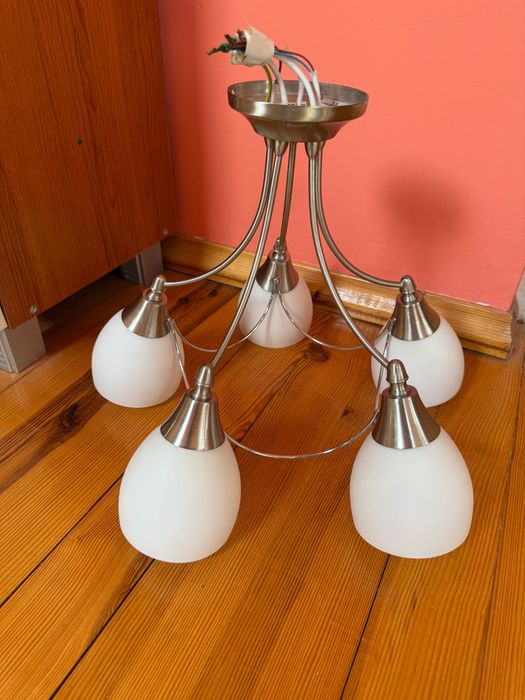 Żyrandol białe klosze 5 źródeł światła Candellux