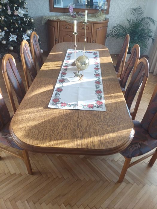 Stół + krzesła 8szt