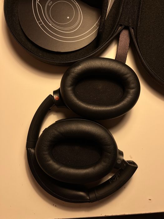 Auscultadores Sony WH-1000XM4 com Cancelamento de Ruído – Ótimo Estado