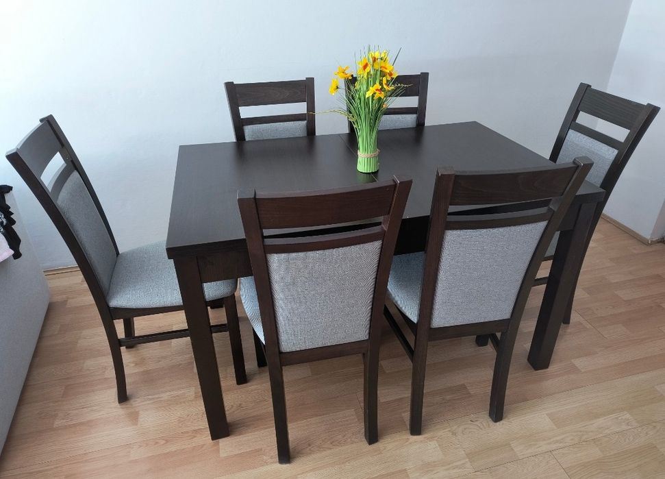 Stół rozkładany dl. 130cm szer. 80 cm + 80 cm