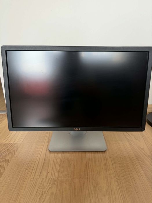 Monitor dell.