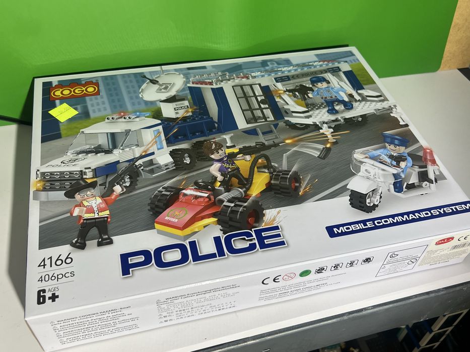 Zestaw klockow Cogo - Policja Pościg Motor Złodziej