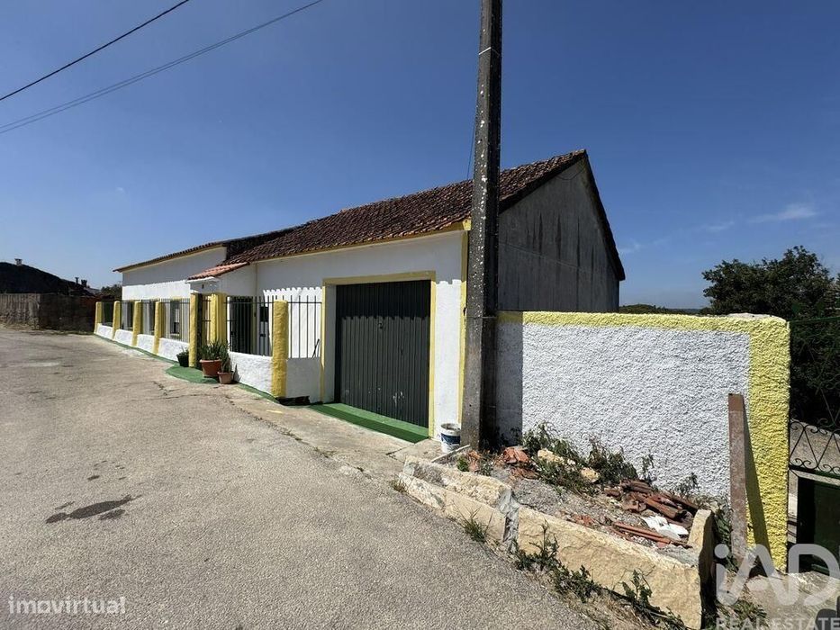 Casa / Villa T3 em Madalena e Beselga de 49 m2