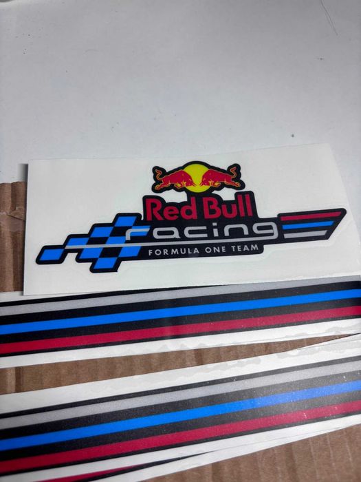 Kit completo autocolantes Megane 3 RS Redbull RB8