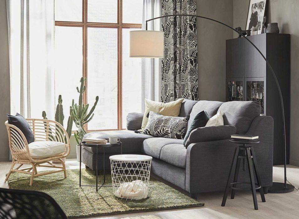 Candeeiro SKAFTET de pé em arco IKEA com abajur de 42 cm