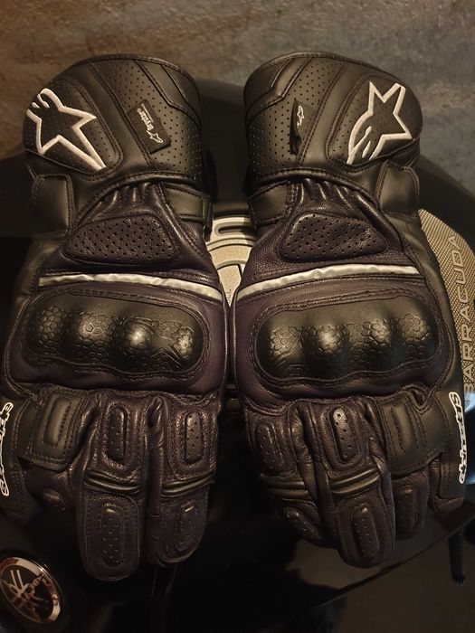 Luvas e botas alpinestars