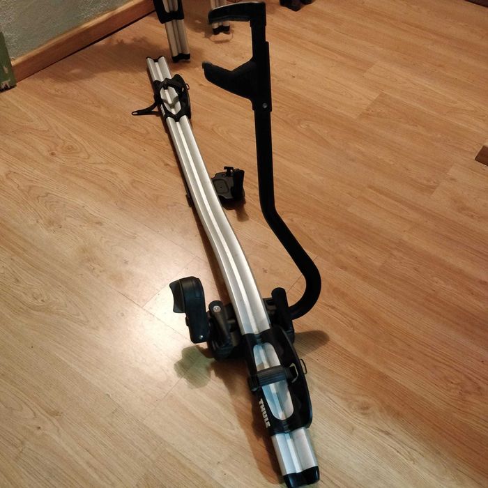 Porta bicicletas de tejadilho Thule