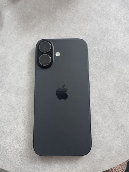 Iphone 17 256gb kondycja 100%