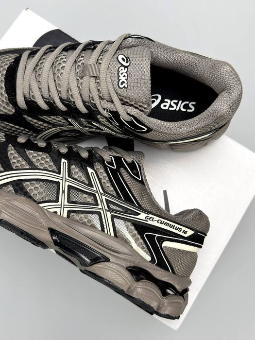 Чоловічі кросівки ASICS Gel-Cumulus 16 Taupewood