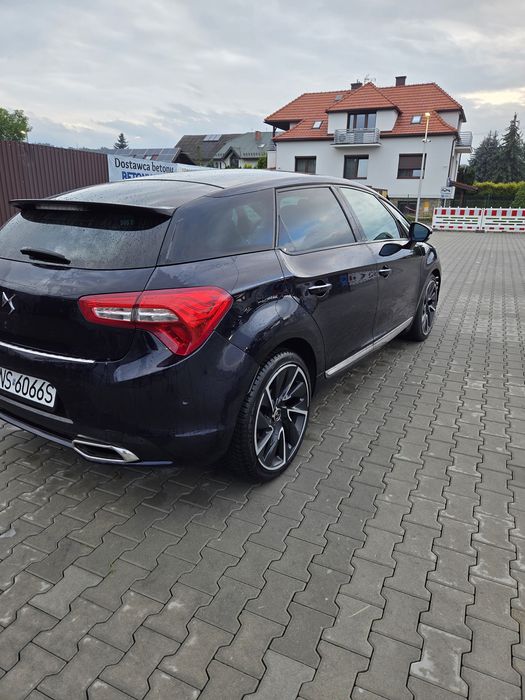DS 5, 2.0 HDi 180 KM Sport Chic – 2015 r.
