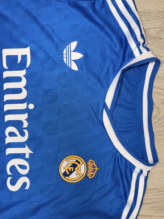 Camisola Real Madrid do Mbappé manga comprida