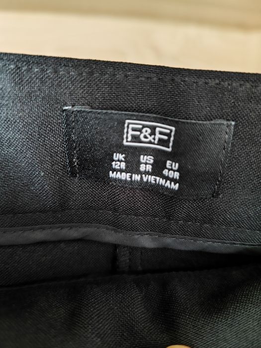 Штани жіночі класичні