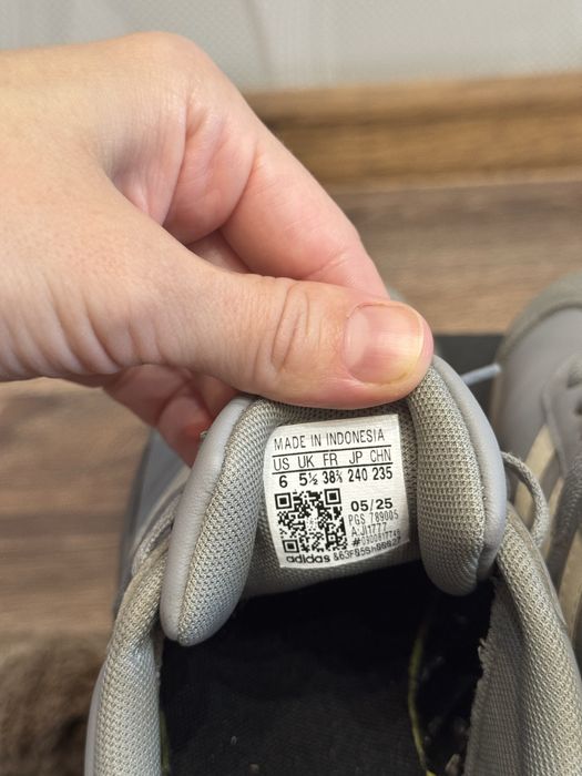Кросівки Adidas VL Court Base