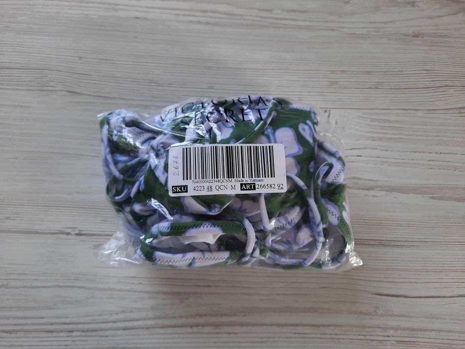 Зеленый цельный сдельный купальник Victoria's secret оригинал р.М