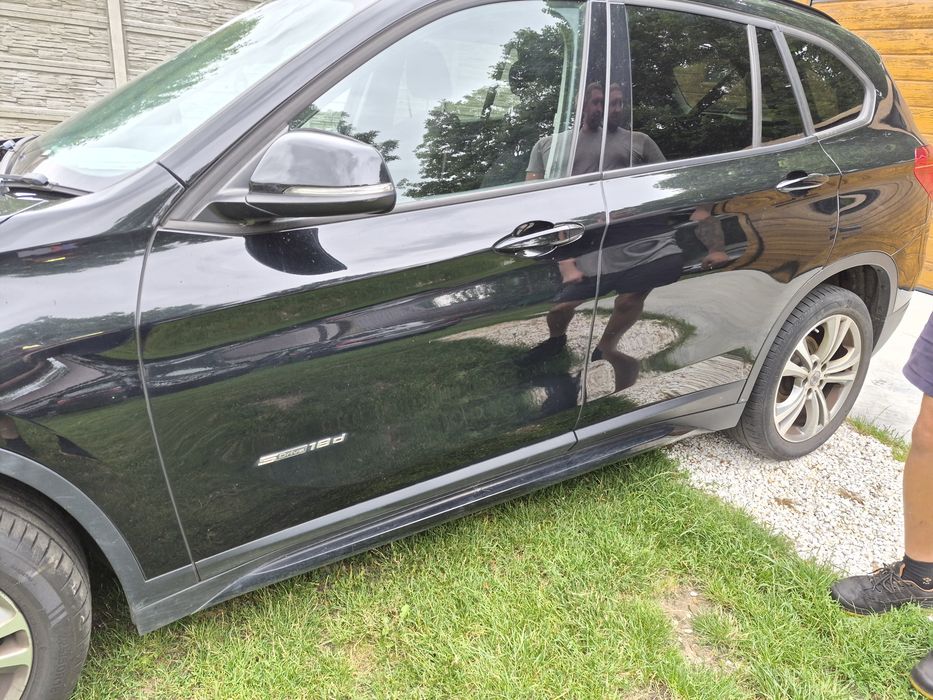 Drzwi bmw x1 F48 kompletne oryginalne schwarz 2 668
