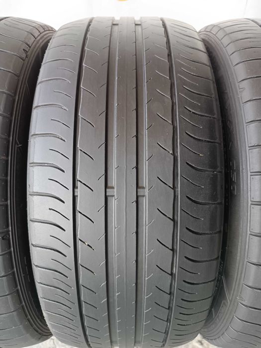 Літні шини 235/45 R18 Dunlop sp sport maxx 050