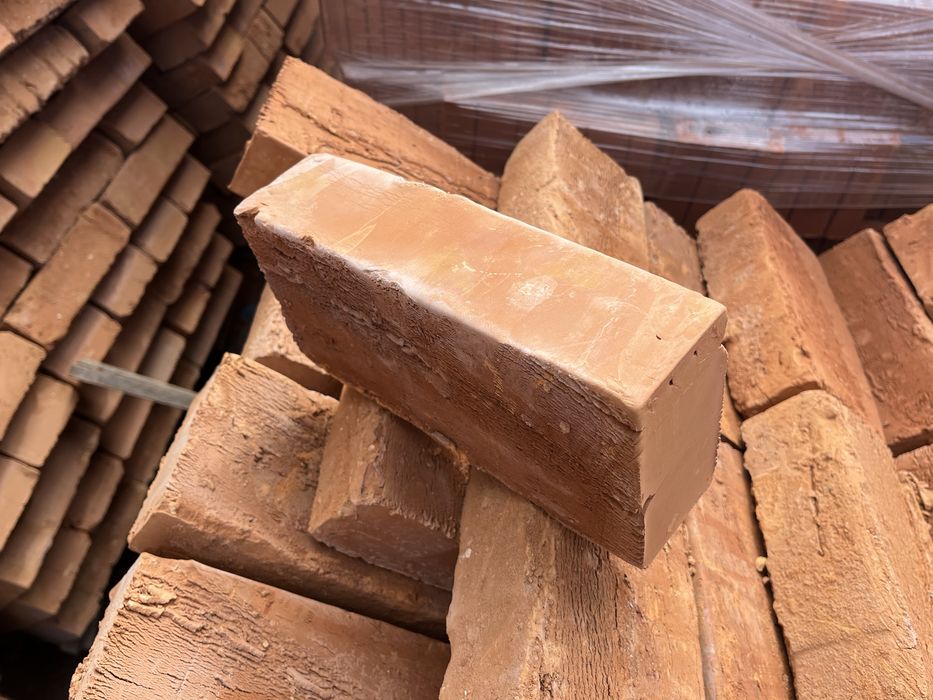 Повнотіла цегла М125