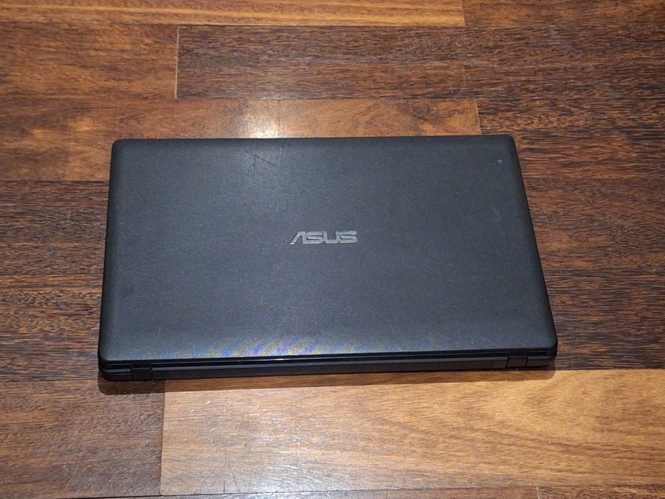ASUS Laptop424682800158484483