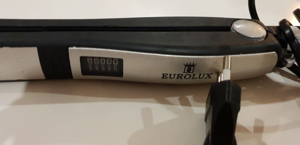 Prostownica do włosów ceramiczna