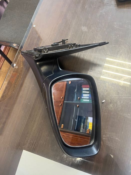 Продам дзеркало на хундай і30